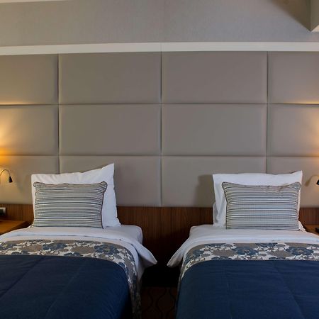 Hotel Ramada By Wyndham Sakarya Hendek Zewnętrze zdjęcie